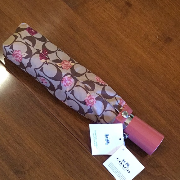 Coach LARGE Signature Tossed Peony Umbrella - Picture 3 of 3